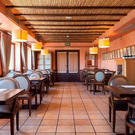 Hotel Ac Ciudad De By Marriott 4*